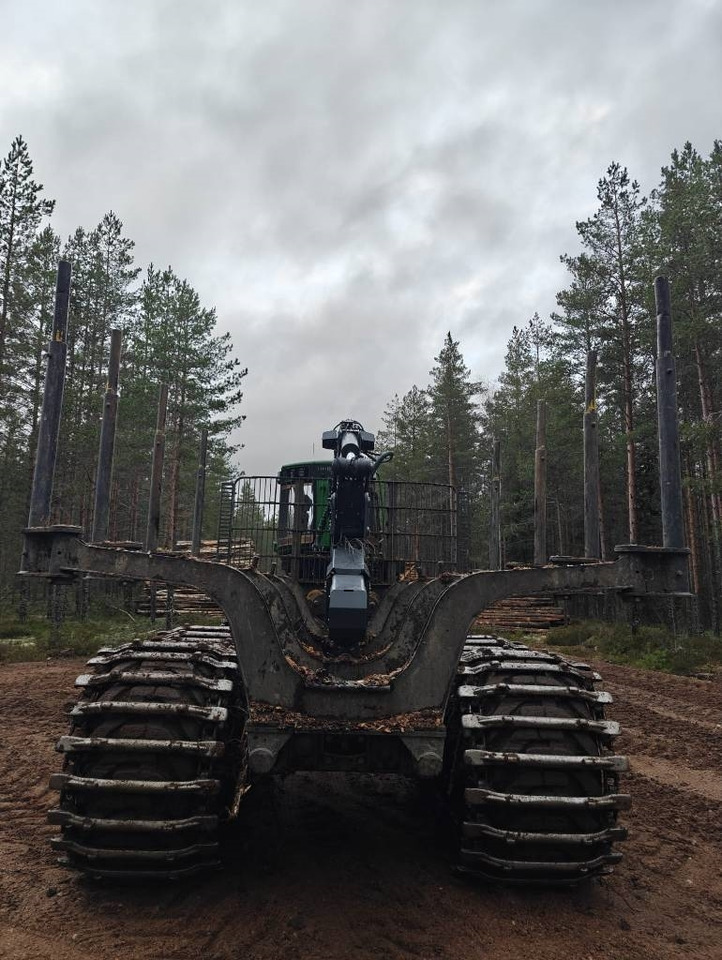 John Deere 1510 G - Forwarder: afbeelding 4 John Deere 1510 G - Forwarder: afbeelding 4