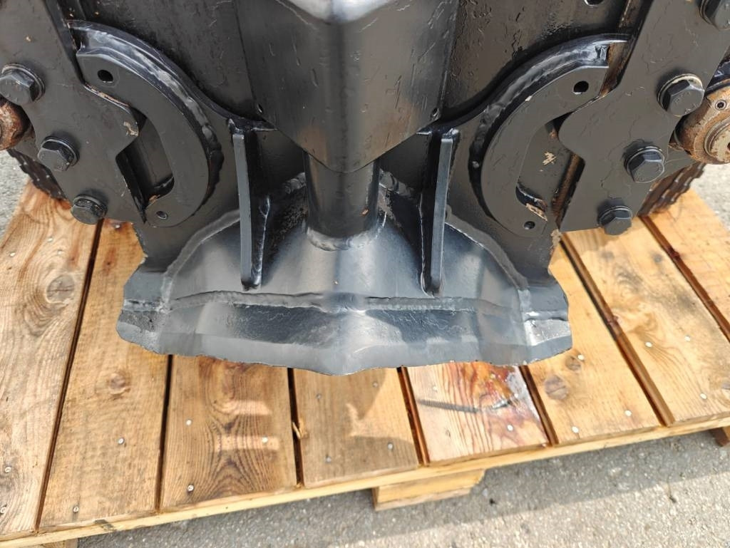 Boomvelkop Komatsu 360.2: afbeelding 10 Boomvelkop Komatsu 360.2: afbeelding 10