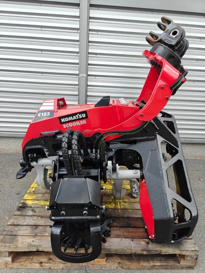 Komatsu C 123 - Boomvelkop: afbeelding 2 Komatsu C 123 - Boomvelkop: afbeelding 2