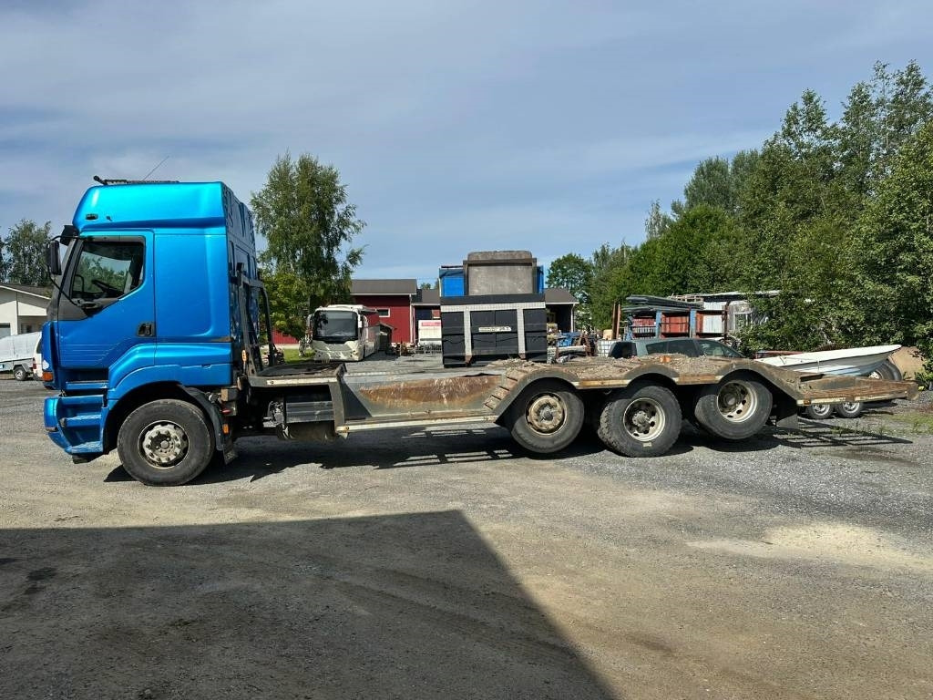 Sisu E11 - Houttransport: afbeelding 3 Sisu E11 - Houttransport: afbeelding 3