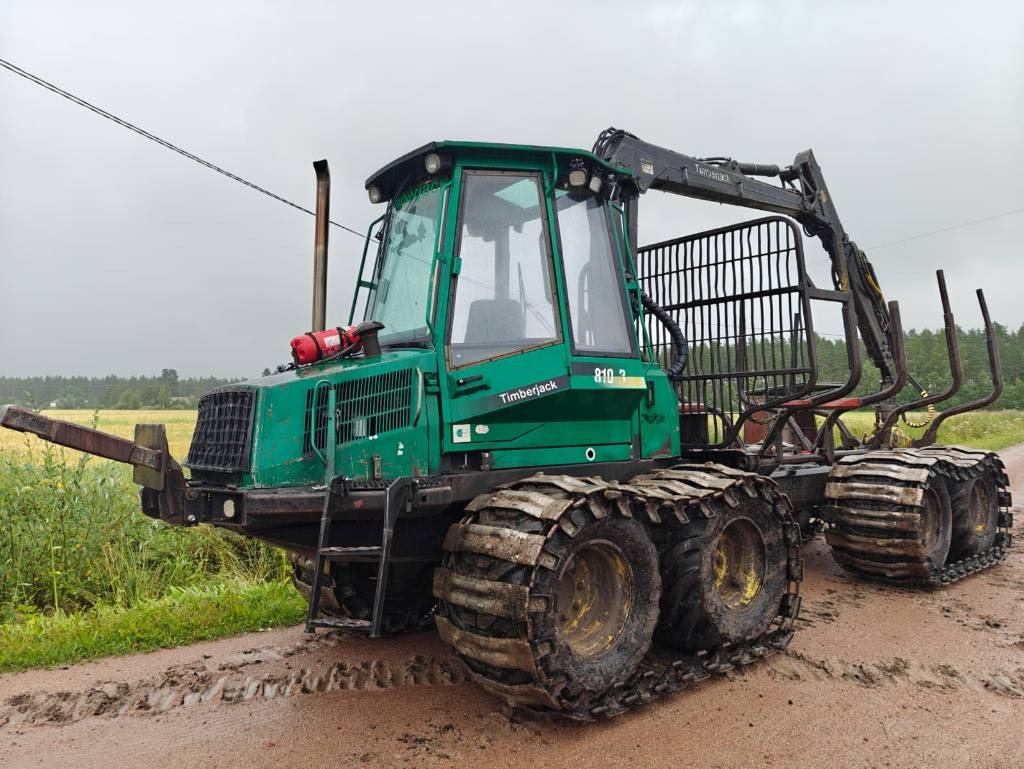 Timberjack 810 B - Forwarder: afbeelding 1 Timberjack 810 B - Forwarder: afbeelding 1