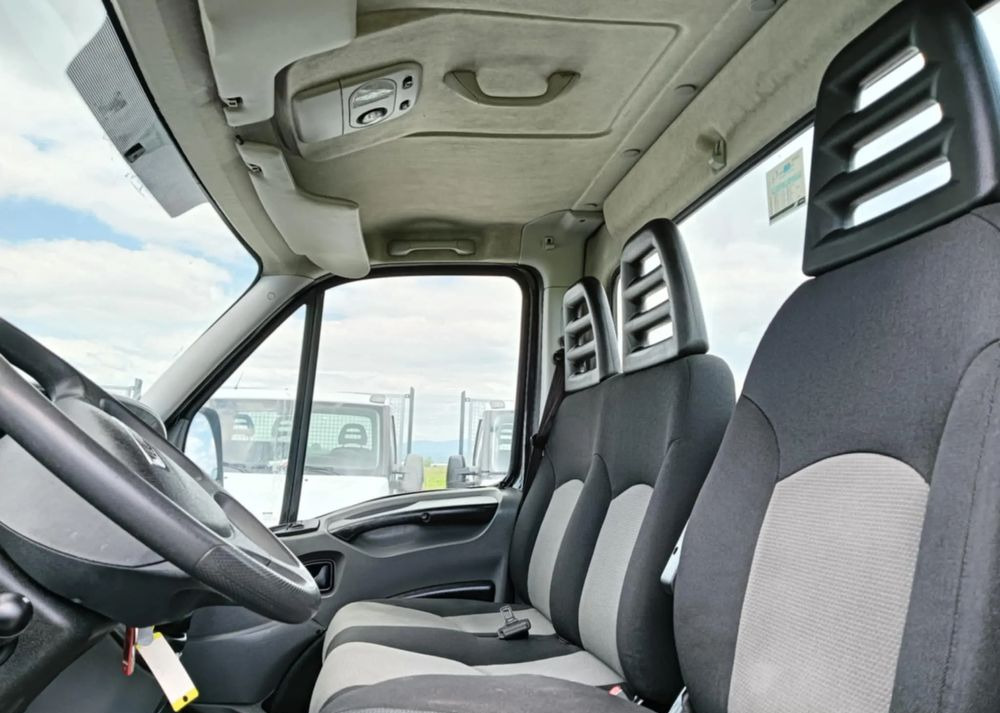 Iveco 35C13, 35C12, 35C14, 35C15 - Chassis vrachtwagen: afbeelding 5 Iveco 35C13, 35C12, 35C14, 35C15 - Chassis vrachtwagen: afbeelding 5