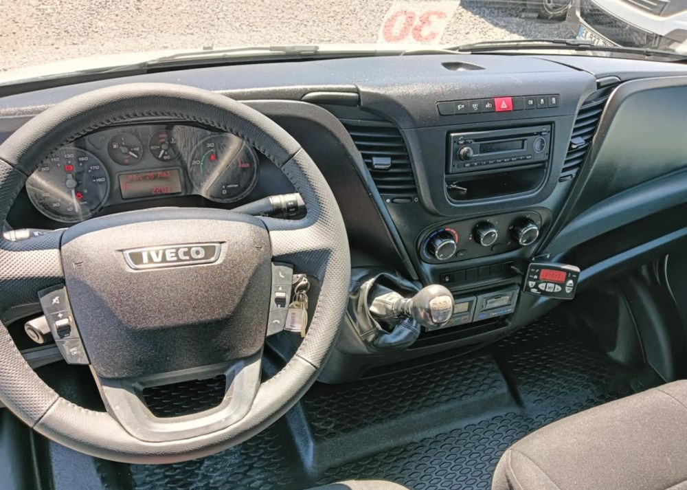 Iveco 35C13, 35C12, 35C14, 35C15 - Koelwagen: afbeelding 5 Iveco 35C13, 35C12, 35C14, 35C15 - Koelwagen: afbeelding 5