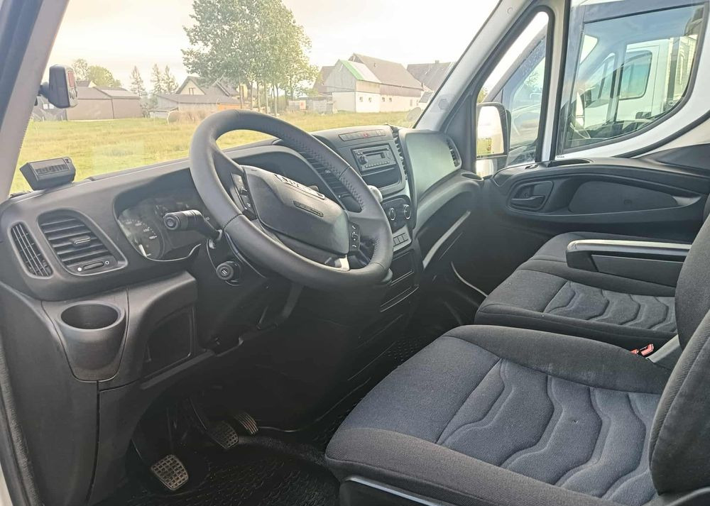 Iveco 35C14, 35C13, 35C12 - Koelwagen: afbeelding 4 Iveco 35C14, 35C13, 35C12 - Koelwagen: afbeelding 4