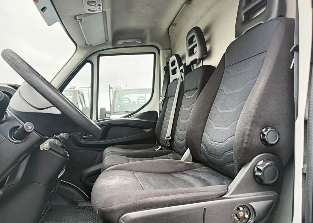 Gesloten bestelwagen Iveco 35S14,35S13,35C13,35C12,: afbeelding 11 Gesloten bestelwagen Iveco 35S14,35S13,35C13,35C12,: afbeelding 11