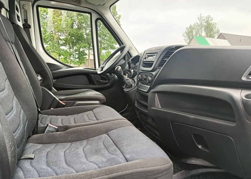 Gesloten bestelwagen Iveco 35S14,35S13,35C13,35C12,: afbeelding 9 Gesloten bestelwagen Iveco 35S14,35S13,35C13,35C12,: afbeelding 9