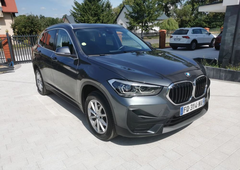 BMW X1 sDrive16d - Stationwagen: afbeelding 1 BMW X1 sDrive16d - Stationwagen: afbeelding 1