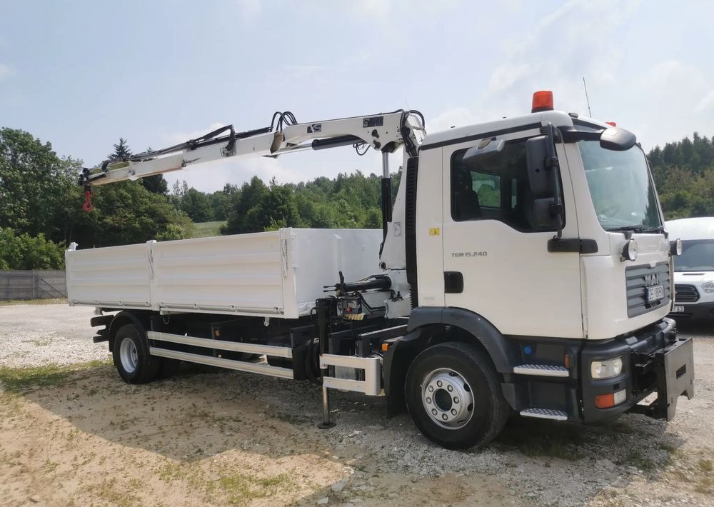 MAN TGM 15.240 Żuraw HDS HIAB + kiper wywrotka + Płyta czołowa Mały przebieg Klima - Kipper vrachtwagen: afbeelding 4 MAN TGM 15.240 Żuraw HDS HIAB + kiper wywrotka + Płyta czołowa Mały przebieg Klima - Kipper vrachtwagen: afbeelding 4