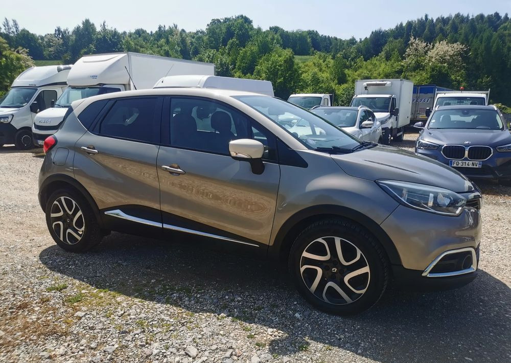 Renault Captur 0.9 Energy TCe Intens - SUV: afbeelding 2 Renault Captur 0.9 Energy TCe Intens - SUV: afbeelding 2