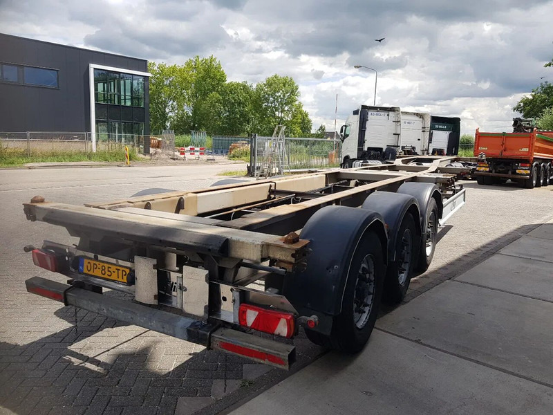 Fliegl SDS 380 MULTI BPW Disc Lift axle - Containertransporter/ Wissellaadbak oplegger: afbeelding 5 Fliegl SDS 380 MULTI BPW Disc Lift axle - Containertransporter/ Wissellaadbak oplegger: afbeelding 5