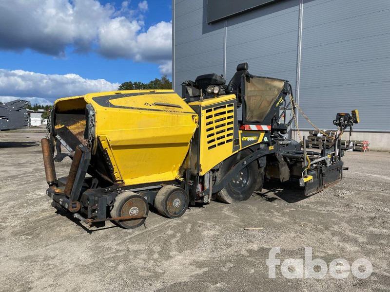 Bomag BF300 P-2 - Asfaltafwerkmachine: afbeelding 1 Bomag BF300 P-2 - Asfaltafwerkmachine: afbeelding 1