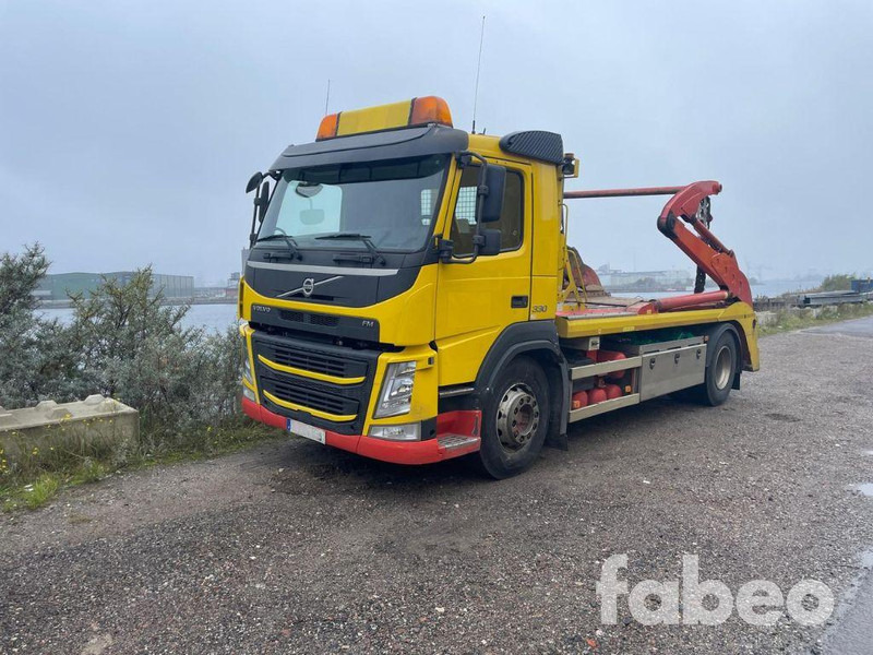 Volvo FM330 Liftdumper (107911) - Portaalarmsysteem vrachtwagen: afbeelding 1 Volvo FM330 Liftdumper (107911) - Portaalarmsysteem vrachtwagen: afbeelding 1