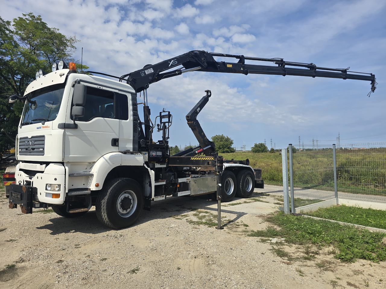MAN TGA 26.440 6X6 / HOOK SYSTEM / HIAB 166D REMOTE SPECIAL PRICE ONLY THIS YEAR - Haakarmsysteem vrachtwagen, Kraanwagen: afbeelding 3 MAN TGA 26.440 6X6 / HOOK SYSTEM / HIAB 166D REMOTE SPECIAL PRICE ONLY THIS YEAR - Haakarmsysteem vrachtwagen, Kraanwagen: afbeelding 3