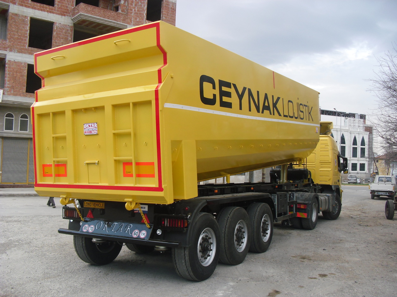 OKTAR TRAILER 2023 TIPPER TRAILER 2025 - Kipper oplegger: afbeelding 2 OKTAR TRAILER 2023 TIPPER TRAILER 2025 - Kipper oplegger: afbeelding 2