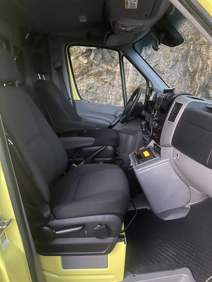 Leasing MERCEDES-BENZ Sprinter 319 - Light AMBULANCE / shvydka dopomo MERCEDES-BENZ Sprinter 319 - Light AMBULANCE / shvydka dopomo: afbeelding 18