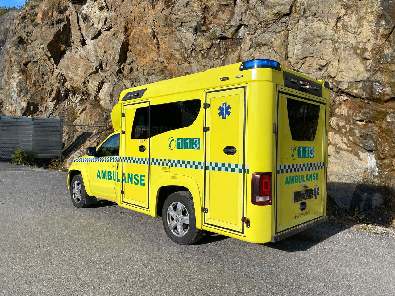 VOLKSWAGEN Amarok XL 4motions - Ambulance: afbeelding 2 VOLKSWAGEN Amarok XL 4motions - Ambulance: afbeelding 2