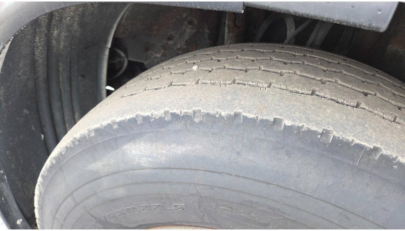 Haakarmsysteem vrachtwagen Scania R520 6X4: afbeelding 18