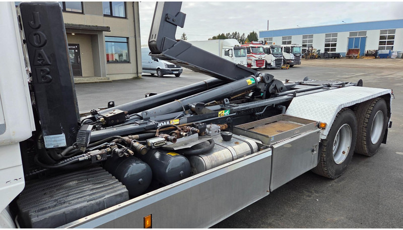 Haakarmsysteem vrachtwagen Scania R520 6X4: afbeelding 6
