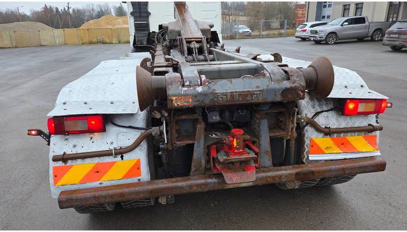 Volvo FH500 6X4 - Haakarmsysteem vrachtwagen: afbeelding 5 Volvo FH500 6X4 - Haakarmsysteem vrachtwagen: afbeelding 5