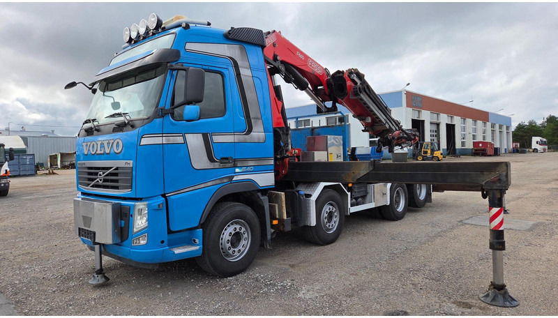 Volvo FH540 8X2 FASSI F660 + Jib max 33,5m. - Vrachtwagen met open laadbak, Kraanwagen: afbeelding 5 Volvo FH540 8X2 FASSI F660 + Jib max 33,5m. - Vrachtwagen met open laadbak, Kraanwagen: afbeelding 5