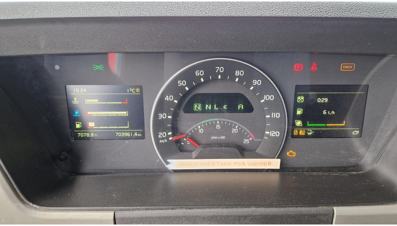 Bakwagen Volvo FM330 4X2: afbeelding 10 Bakwagen Volvo FM330 4X2: afbeelding 10