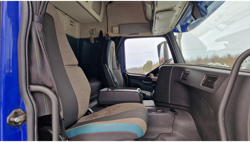 Bakwagen Volvo FM330 4X2: afbeelding 8 Bakwagen Volvo FM330 4X2: afbeelding 8