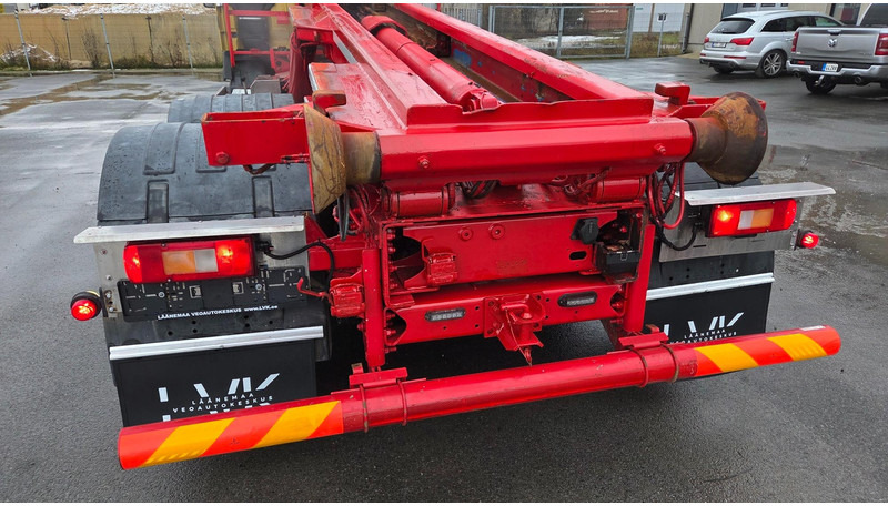 Volvo FM420 6X2*4 - Haakarmsysteem vrachtwagen: afbeelding 5 Volvo FM420 6X2*4 - Haakarmsysteem vrachtwagen: afbeelding 5