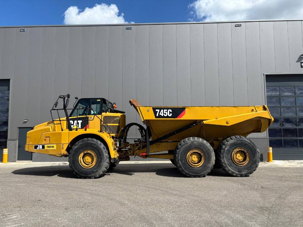 CAT 745 C (CE /Low Hours) - Kiepwagen met knikbesturing: afbeelding 1 CAT 745 C (CE /Low Hours) - Kiepwagen met knikbesturing: afbeelding 1