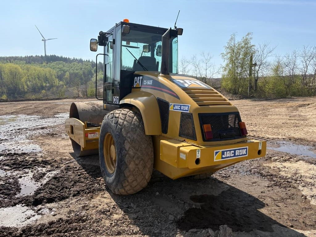 CAT CS 563 E - Schapenpootwals/ Grondverdichter: afbeelding 3 CAT CS 563 E - Schapenpootwals/ Grondverdichter: afbeelding 3