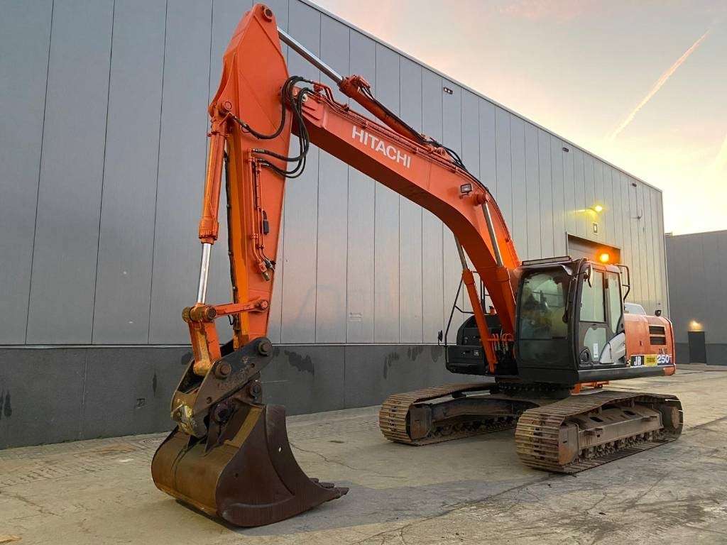 Hitachi ZX 250 LC-6 (GPS Prepared) - Rupsgraafmachine: afbeelding 2 Hitachi ZX 250 LC-6 (GPS Prepared) - Rupsgraafmachine: afbeelding 2