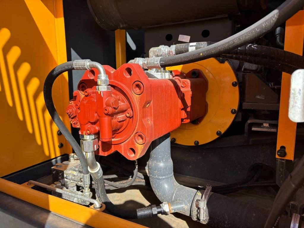 Nieuw Graafmachine Hyundai R 245 LR: afbeelding 19
