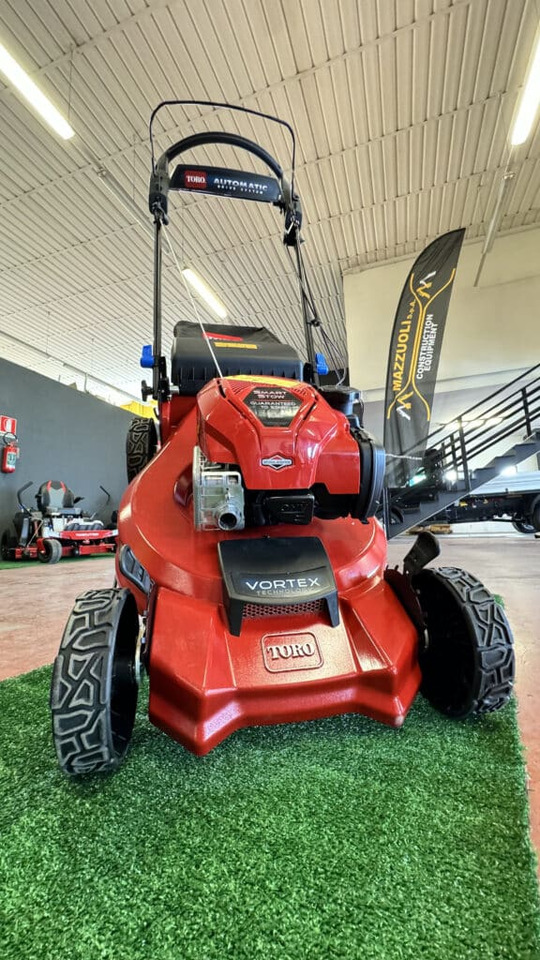 Toro – Tosaerba Super Recycler™ C53AST da 53 cm con SmartStow® 21693 - Gazonmaaier: afbeelding 5 Toro – Tosaerba Super Recycler™ C53AST da 53 cm con SmartStow® 21693 - Gazonmaaier: afbeelding 5