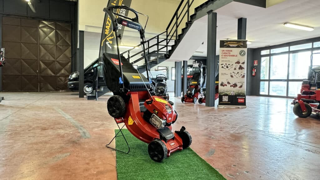 Toro – Tosaerba Super Recycler™ C53AST da 53 cm con SmartStow® 21693 - Gazonmaaier: afbeelding 2 Toro – Tosaerba Super Recycler™ C53AST da 53 cm con SmartStow® 21693 - Gazonmaaier: afbeelding 2