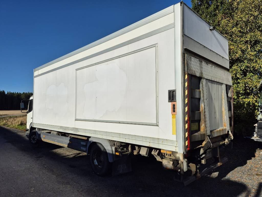 Mercedes-Benz Atego 1223 umpikori+pl nostin  - Bakwagen: afbeelding 4 Mercedes-Benz Atego 1223 umpikori+pl nostin  - Bakwagen: afbeelding 4
