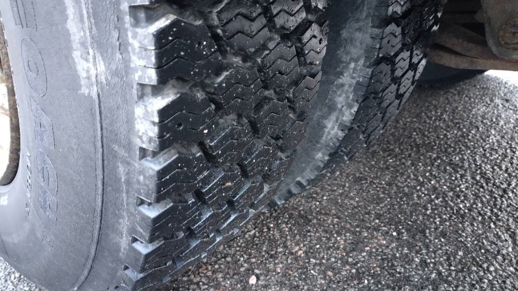 Scania P94 kokosivuaukeva kori+pl-nostin - Bakwagen: afbeelding 5 Scania P94 kokosivuaukeva kori+pl-nostin - Bakwagen: afbeelding 5