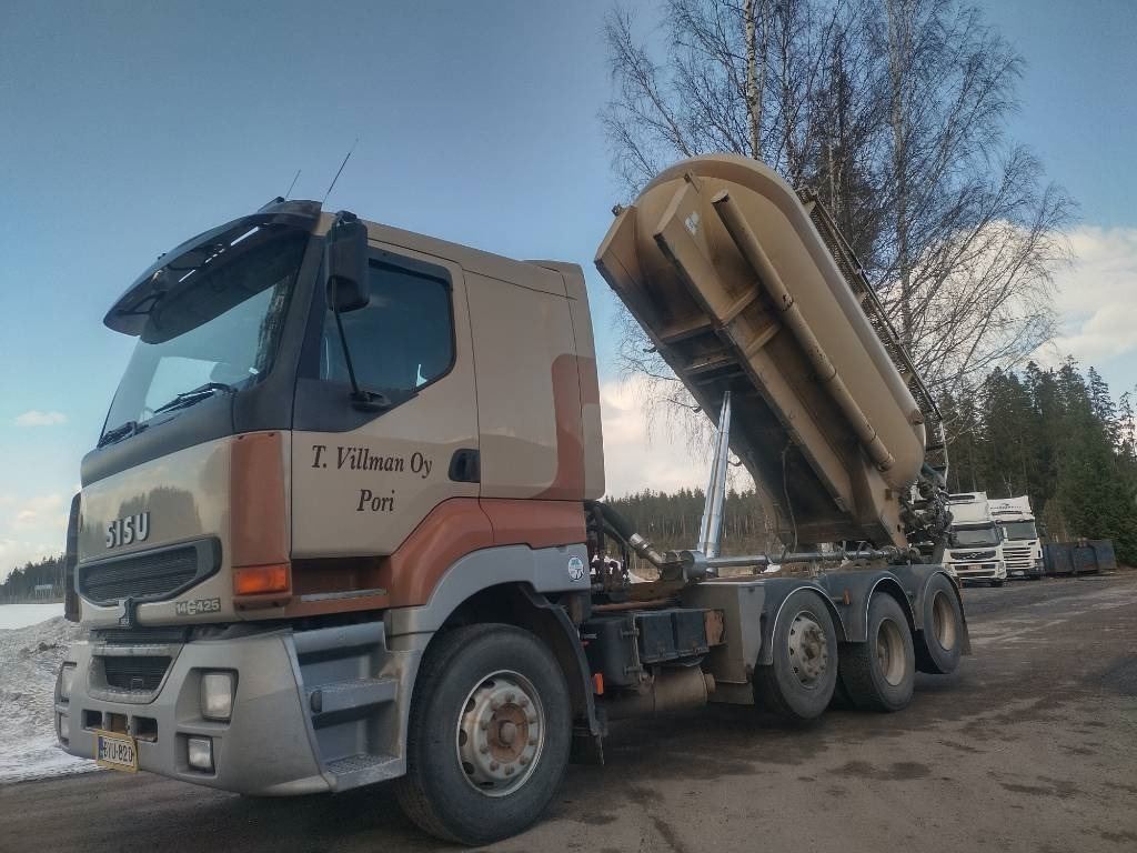 Sisu E14 8x2 kippipainepytty+kompura - Tankwagen: afbeelding 1 Sisu E14 8x2 kippipainepytty+kompura - Tankwagen: afbeelding 1