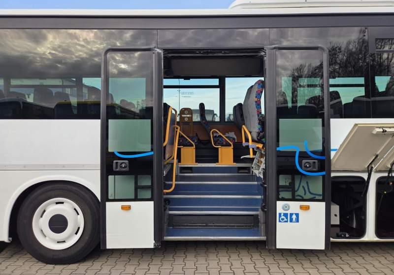 Irisbus RECREO/ SPROWADZONY/ KLIMA / 251 000 KM - Streekbus: afbeelding 5 Irisbus RECREO/ SPROWADZONY/ KLIMA / 251 000 KM - Streekbus: afbeelding 5