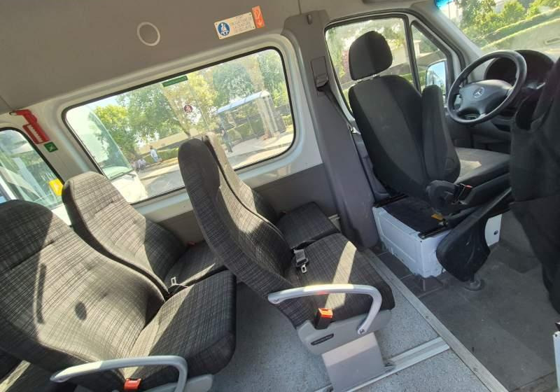 Mercedes-Benz SPRINTER 45 TRANSFER / 23 MIEJSCA/ KLIMA - Minibus, Personenvervoer: afbeelding 5 Mercedes-Benz SPRINTER 45 TRANSFER / 23 MIEJSCA/ KLIMA - Minibus, Personenvervoer: afbeelding 5
