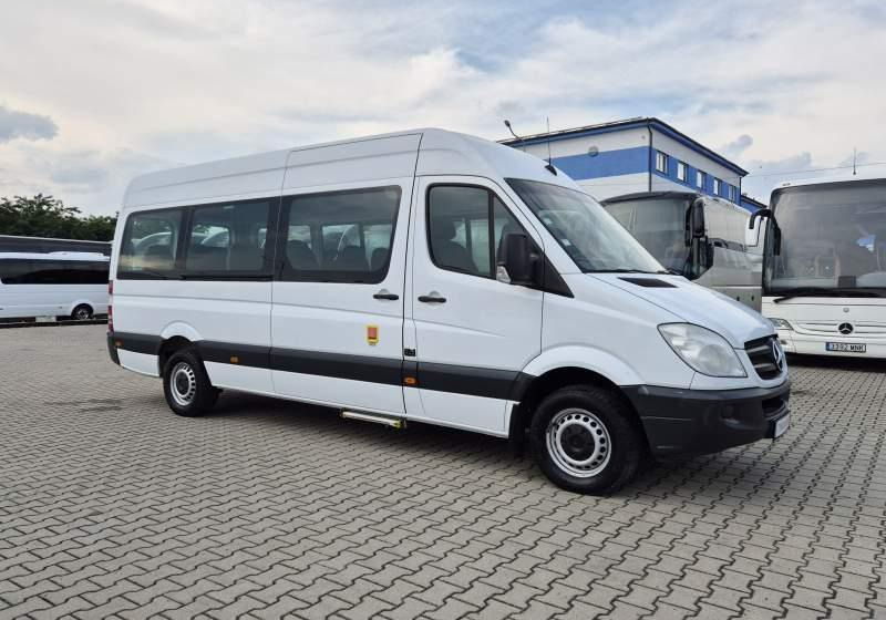 Mercedes-Benz SPRINTER / SPROWADZONY / 17 MIEJSC / EEV - Minibus, Personenvervoer: afbeelding 4 Mercedes-Benz SPRINTER / SPROWADZONY / 17 MIEJSC / EEV - Minibus, Personenvervoer: afbeelding 4