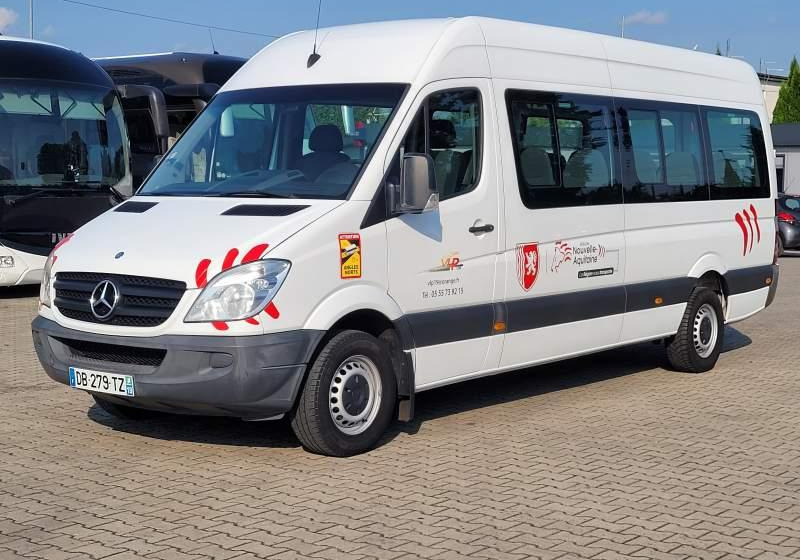 Mercedes-Benz SPRINTER TRANSFER / SPROWADZONY/ 4 SZTUKI - Minibus, Personenvervoer: afbeelding 3 Mercedes-Benz SPRINTER TRANSFER / SPROWADZONY/ 4 SZTUKI - Minibus, Personenvervoer: afbeelding 3