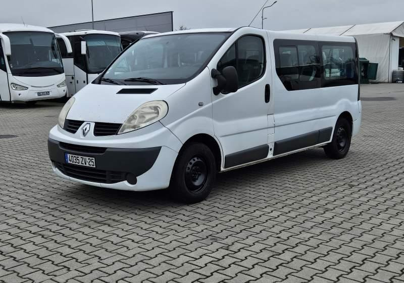 Renault TRAFIC 2.0 DCI 90 COMBI L2H1 / SPROWADZONY - Minibus, Personenvervoer: afbeelding 1 Renault TRAFIC 2.0 DCI 90 COMBI L2H1 / SPROWADZONY - Minibus, Personenvervoer: afbeelding 1
