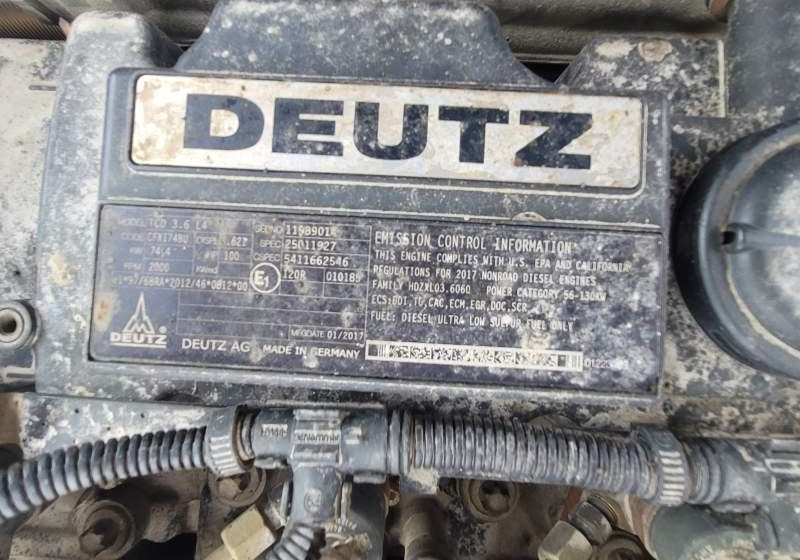 Schaeff TW95 / SPROWADZONA Z FRANCJI/ 6 500 MTH - Mobiele graafmachine: afbeelding 4 Schaeff TW95 / SPROWADZONA Z FRANCJI/ 6 500 MTH - Mobiele graafmachine: afbeelding 4