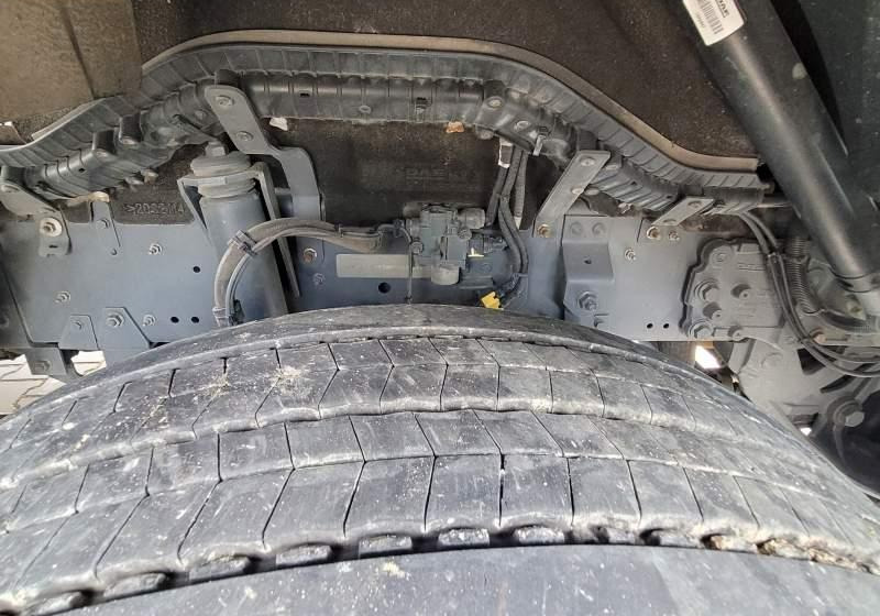 Trekker DAF XF510 SPACE CAB / SPROWADZONY / MANUAL / RETARDER: afbeelding 13