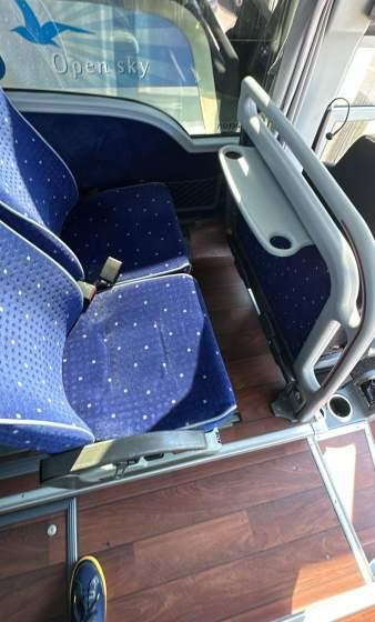 VanHool TX15 ACRON/ SPROWADZONY / MANUAL / EEV - Touringcar: afbeelding 3 VanHool TX15 ACRON/ SPROWADZONY / MANUAL / EEV - Touringcar: afbeelding 3