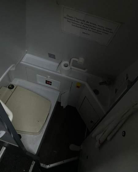 VanHool TX16 ALICRON/ SPROWADZONY / 378 000 KM / MANUAL - Touringcar: afbeelding 2 VanHool TX16 ALICRON/ SPROWADZONY / 378 000 KM / MANUAL - Touringcar: afbeelding 2