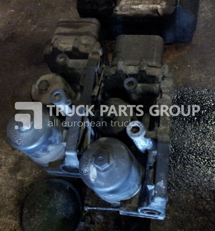 DAF 105XF, EURO4, EURO5 oil cooler module 1853298, 1855627, 1857108, oil cooler - Oliekoeler voor Vrachtwagen: afbeelding 1 DAF 105XF, EURO4, EURO5 oil cooler module 1853298, 1855627, 1857108, oil cooler - Oliekoeler voor Vrachtwagen: afbeelding 1