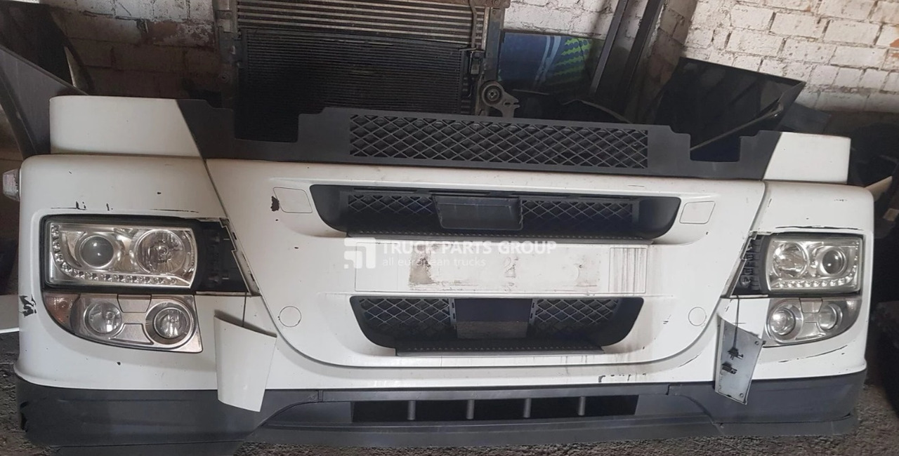 IVECO IVECO STRALIS EURO6 emission HI-WAY front bumper in complete with headlight, XENON fog light, fittings 5801745441, 5801527115, 5801639122, 5801745441, 5801745447, 5801745442, 5802067261, 5801562137, 6 - ECU voor Vrachtwagen: afbeelding 1 IVECO IVECO STRALIS EURO6 emission HI-WAY front bumper in complete with headlight, XENON fog light, fittings 5801745441, 5801527115, 5801639122, 5801745441, 5801745447, 5801745442, 5802067261, 5801562137, 6 - ECU voor Vrachtwagen: afbeelding 1