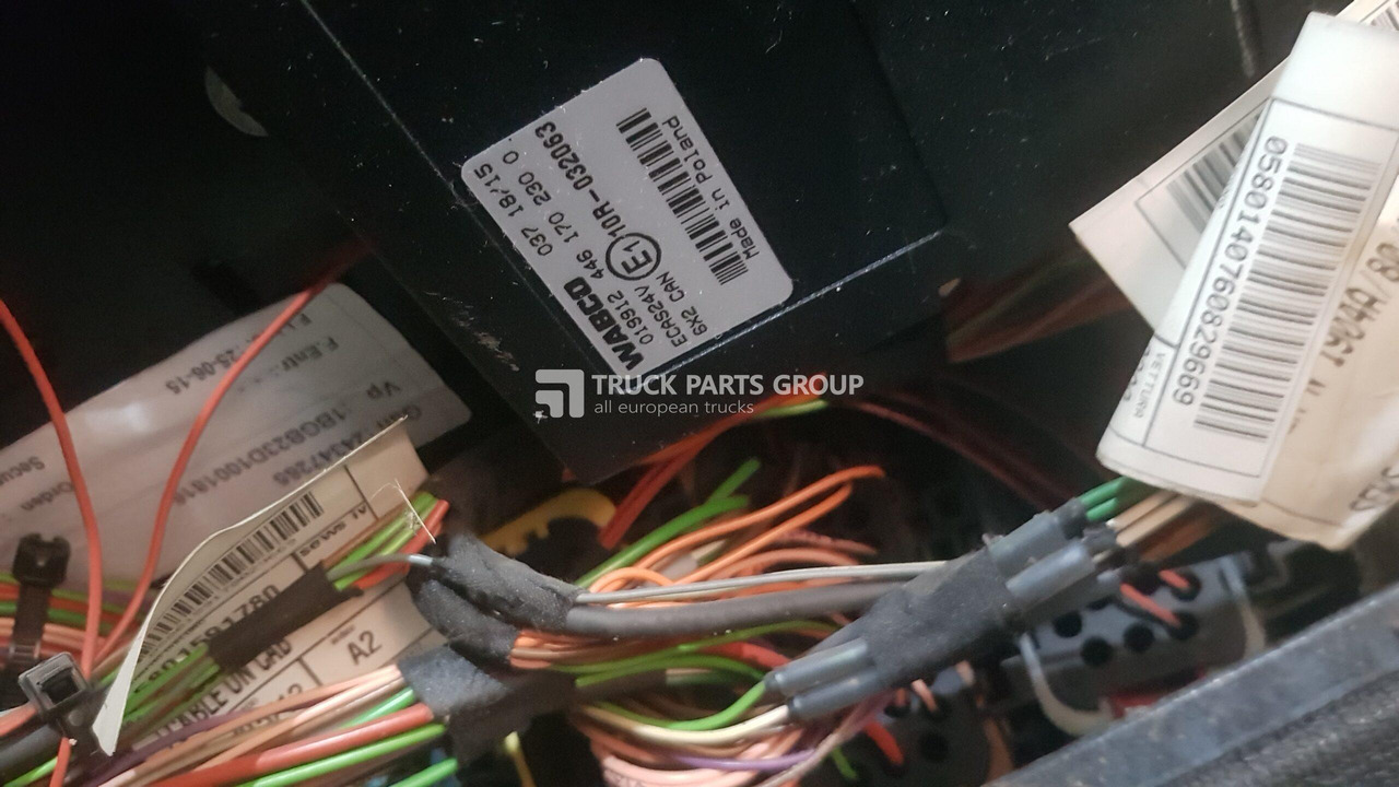 IVECO IVECO STRALIS EURO6 emission ecas control unit, electric suspension control 4461702300, 5801683247, 504215041, 028872 - ECU voor Vrachtwagen: afbeelding 1 IVECO IVECO STRALIS EURO6 emission ecas control unit, electric suspension control 4461702300, 5801683247, 504215041, 028872 - ECU voor Vrachtwagen: afbeelding 1