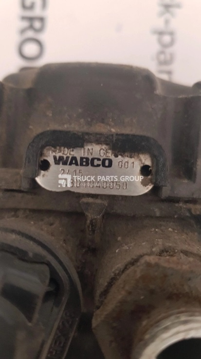 IVECO IVECO STRALIS HI-WAY EURO6 emission rear axle air brake modulator valve 4801040050, 41211413, 1528603, 352734, 4057795387874, 4801040060, 41211414 - ECU voor Vrachtwagen: afbeelding 3 IVECO IVECO STRALIS HI-WAY EURO6 emission rear axle air brake modulator valve 4801040050, 41211413, 1528603, 352734, 4057795387874, 4801040060, 41211414 - ECU voor Vrachtwagen: afbeelding 3