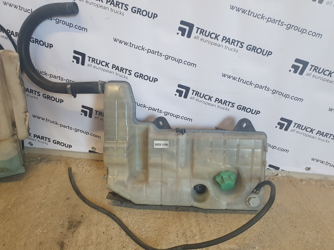 IVECO IVECO STRALIS EURO6 washer fluid tank, expansion reservoir tank, engine cooling system 504011556, 5802183255, 504013201, 5802784508, 41215632, 41215631, 500190338. - Onderdelen voor Vrachtwagen: afbeelding 3 IVECO IVECO STRALIS EURO6 washer fluid tank, expansion reservoir tank, engine cooling system 504011556, 5802183255, 504013201, 5802784508, 41215632, 41215631, 500190338. - Onderdelen voor Vrachtwagen: afbeelding 3